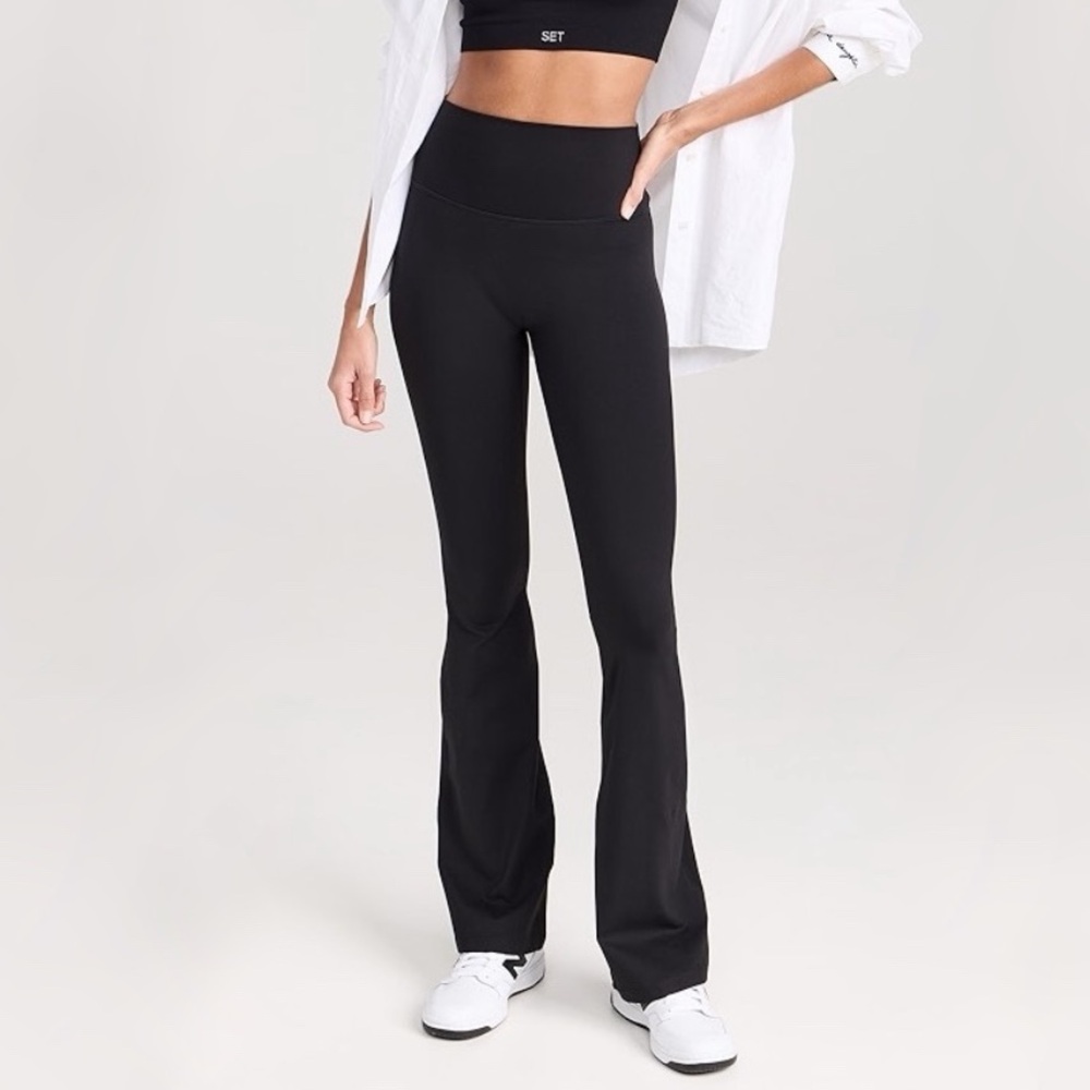 Set Active Sports Body Flare Pants